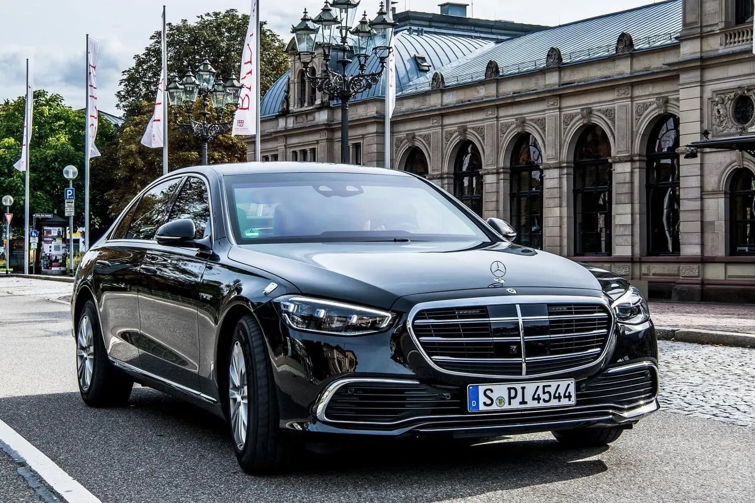 Mercedes-Maybach S480 - 2